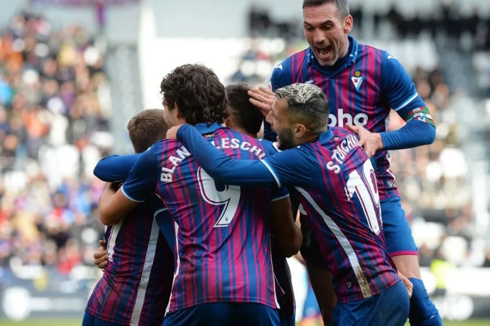 那俱乐部不 那俱乐部不